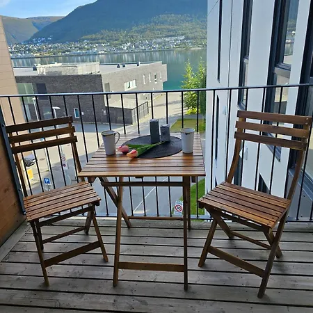 Sentrumsnaer * Tromsø